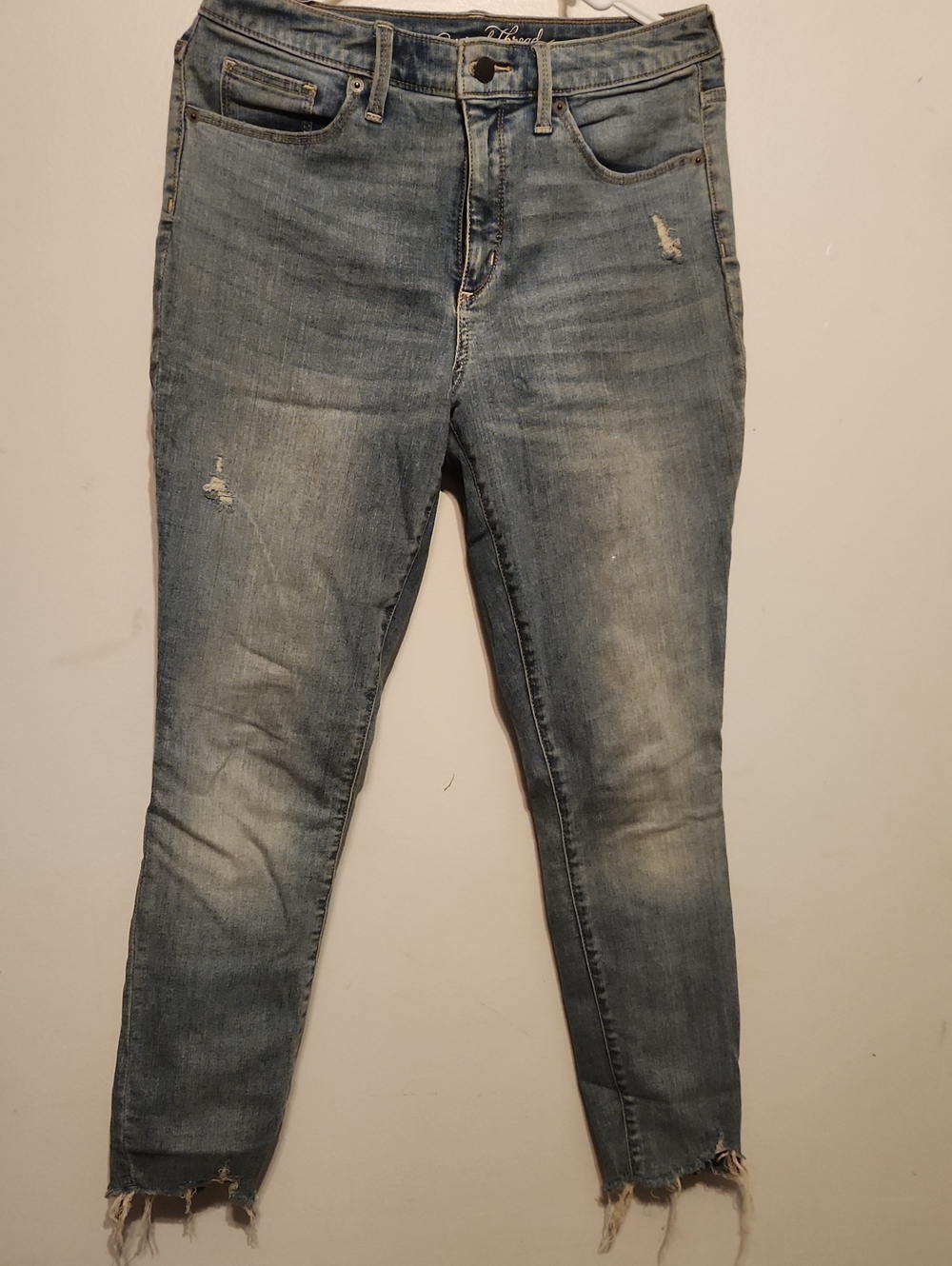 Universal Thread Women's Light Blue Distressed Ankle Skinny Jeans
